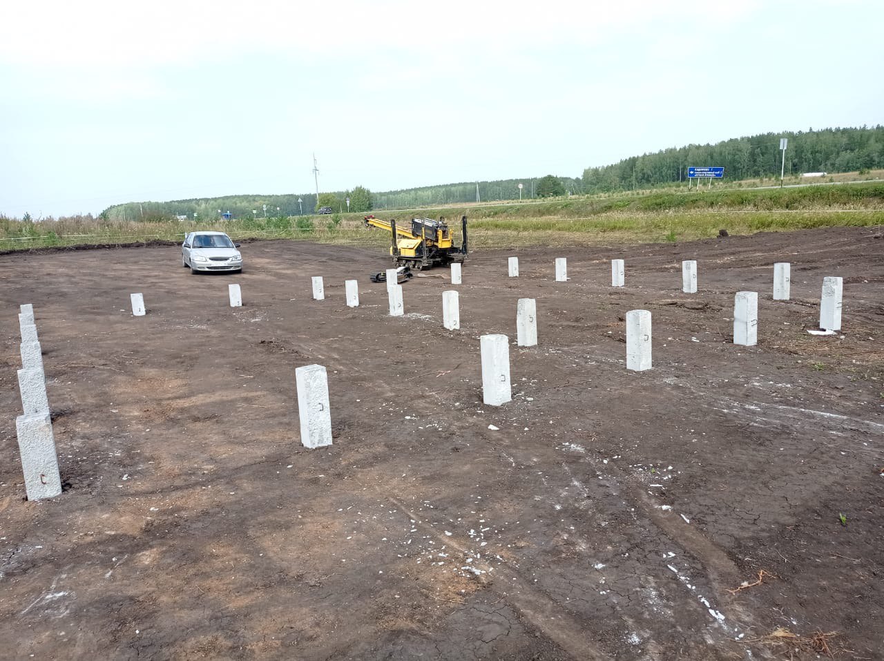 Свайное поле, сваебойка, машина